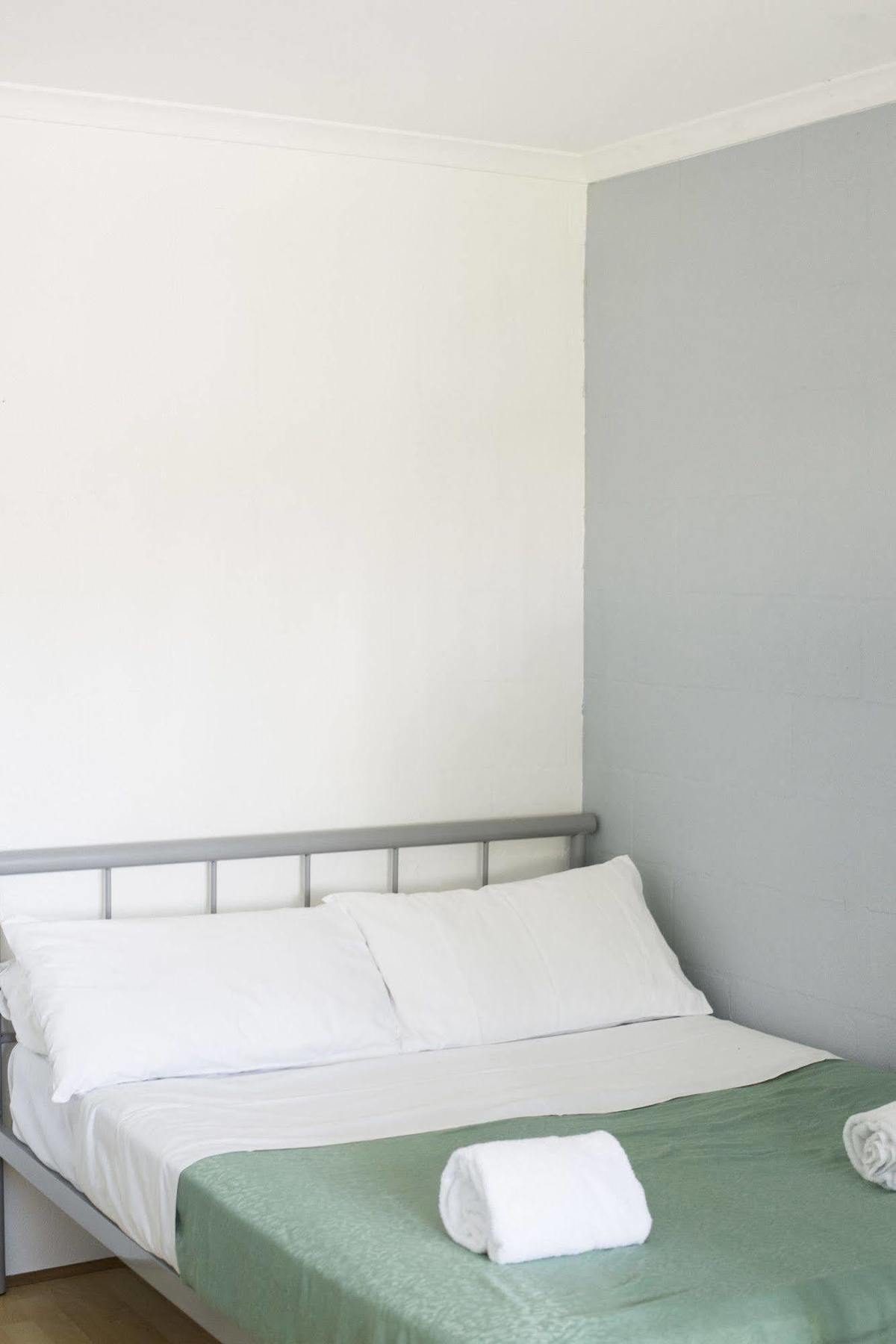 Beach Hostel Mooloolaba Bagian luar foto